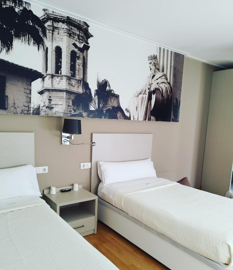 Hello Villarreal Suites Vila-real Esterno foto